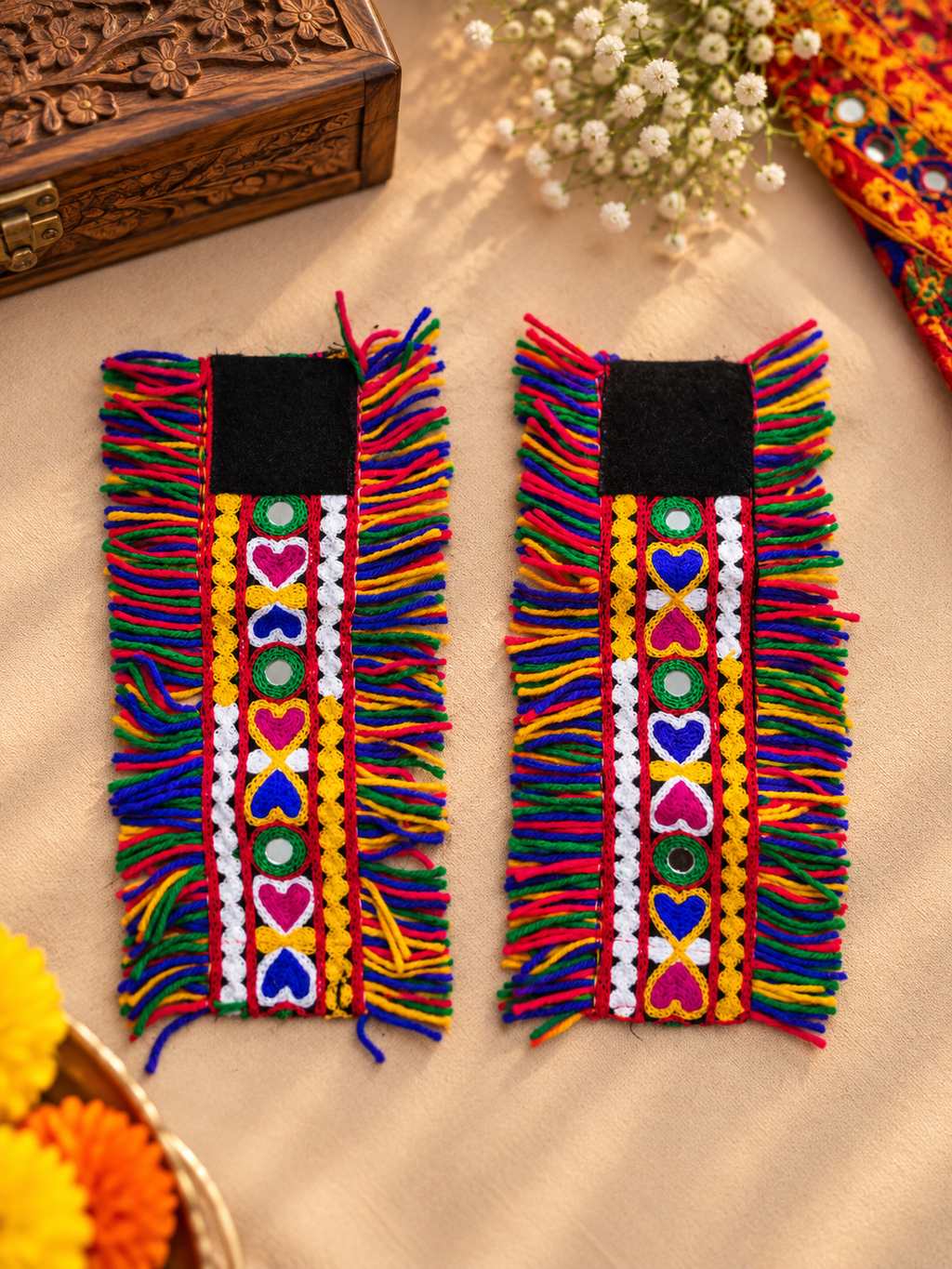 Multicolored wrist band